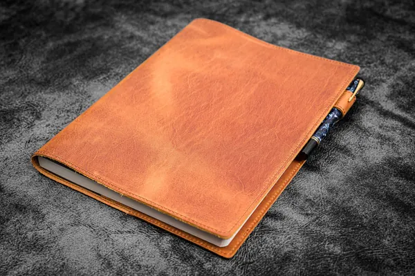 Galen Leather Slim B5 Cover